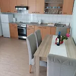 Abc Stobrec Apartment *