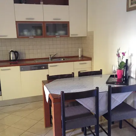 Abc Stobrec Apartment *